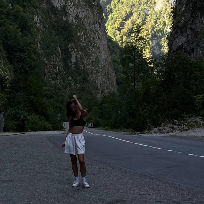 Модель, фотограф, тату-мастер в Благовещенске Арина Гайдарова