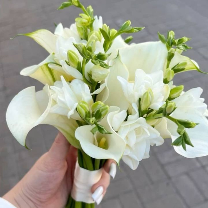 Свадебная флористика. Купить цветы с доставкой по Москве