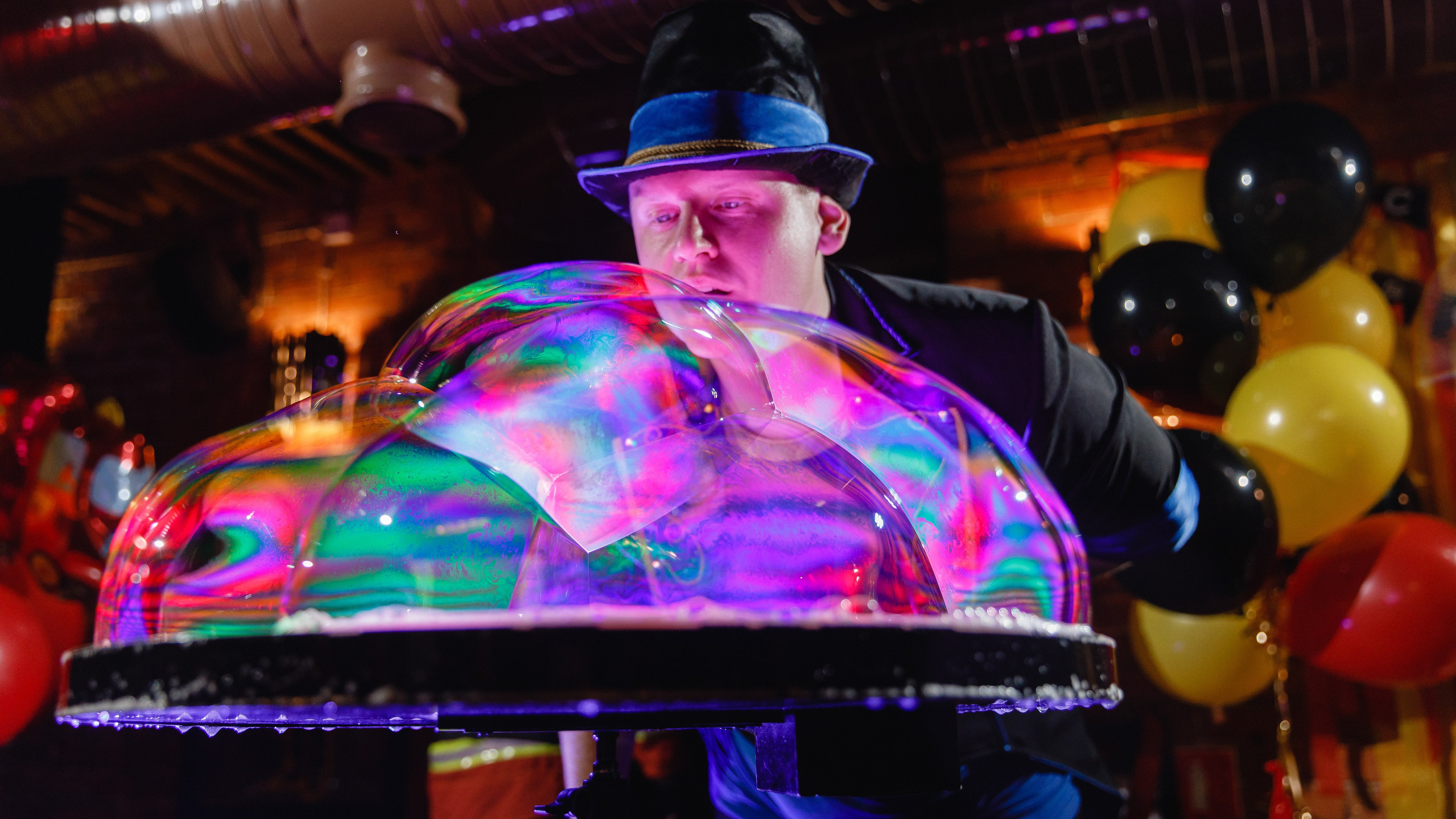 Шоу мыльных пузырей Саратов. Шоу программы Владимира Куликова