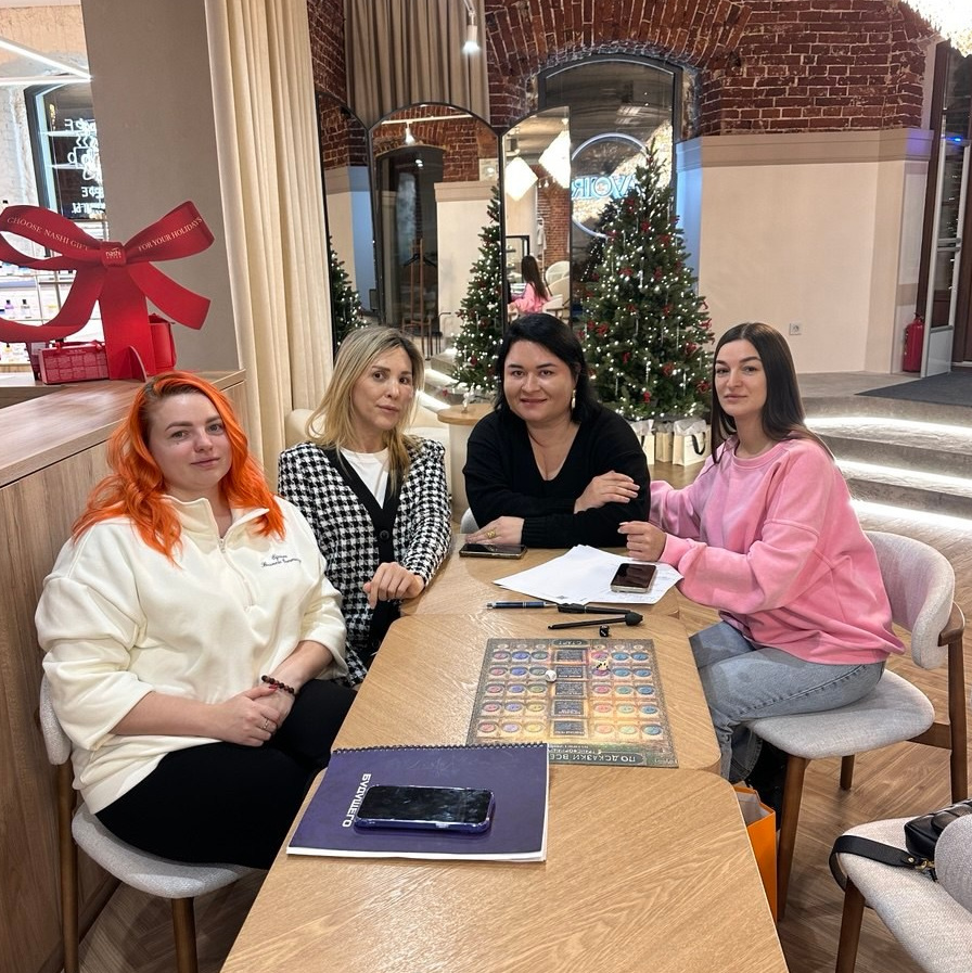 ТРАНСФОРМАЦИОННЫЕ ИГРЫ. Юлиана Смешек, коуч, наставник экспертов и предпринимателей