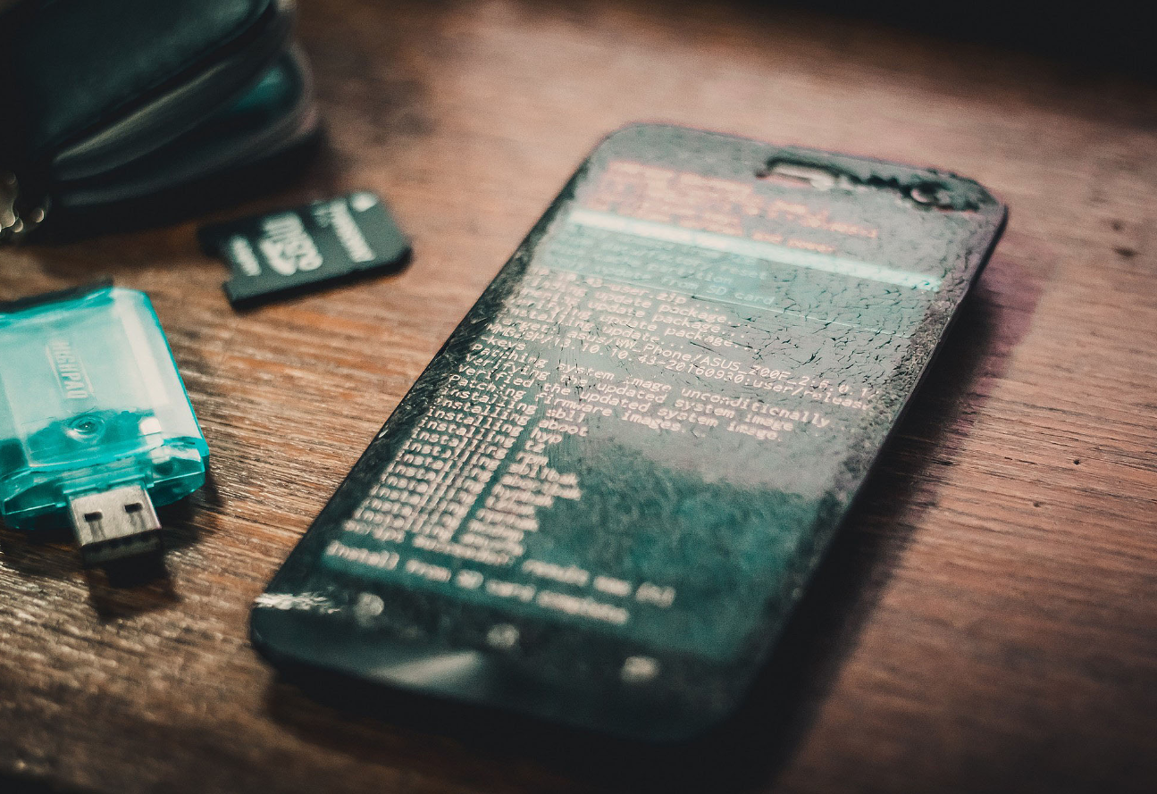 Разблокировка от аккаута, прошивка. Сервисный центр ComTell Store в Иркутске