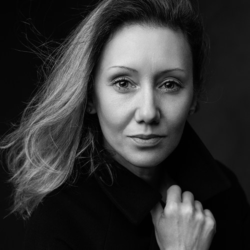 Contacts. Art Portrait