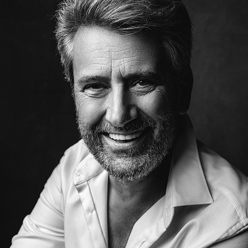 Contacts. Art Portrait