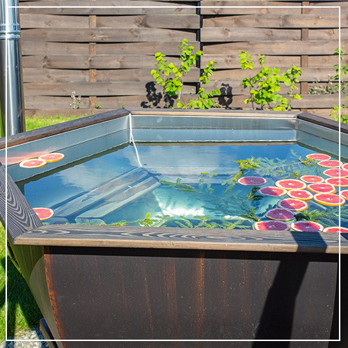 Треугольные дома в Дмитровском районе с баней, уличным чаном и мангалом. Коттедж А-фрейм с баней и уличным чаном в Подмосковье - в аренду для отдыха