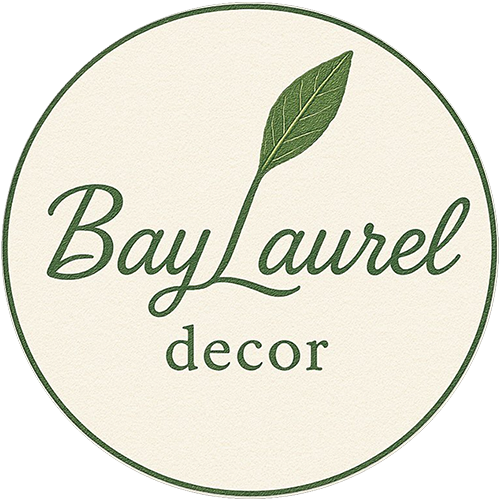 Brand of jewelry Mavie, representing a modern and sophisticated brand logo.