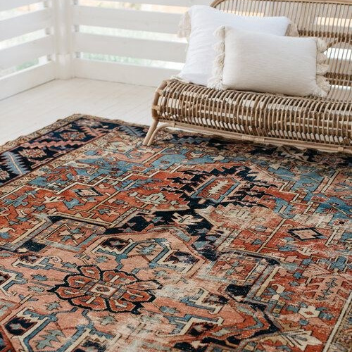 Персидские ковры ручной работы