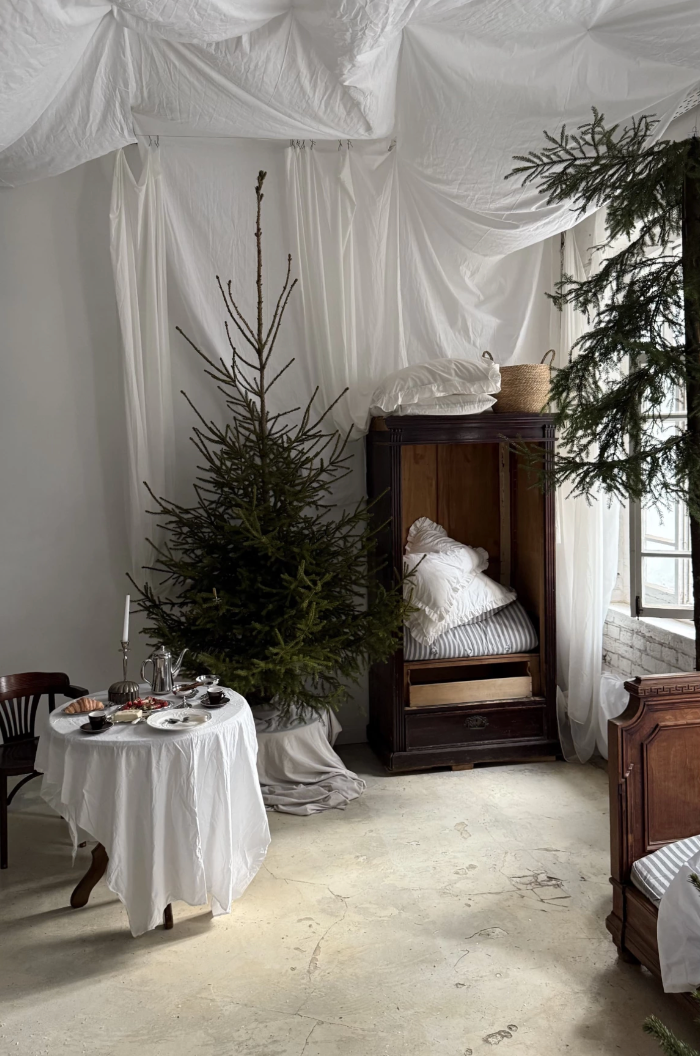 Нестандартные новогодние фотостудии в Москве в 2025 году. Фотосессия под ключ в Москве — креативные, женские и семейные съёмки | Фотограф Анна Лебедева