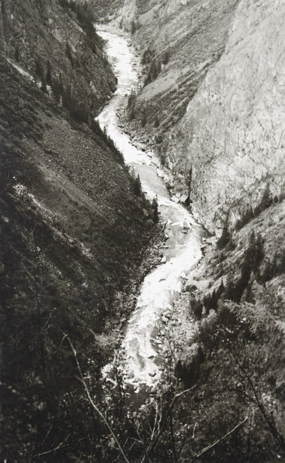 Прохождение Башкауса (1973). Фотограф Эдуард Алмадаков