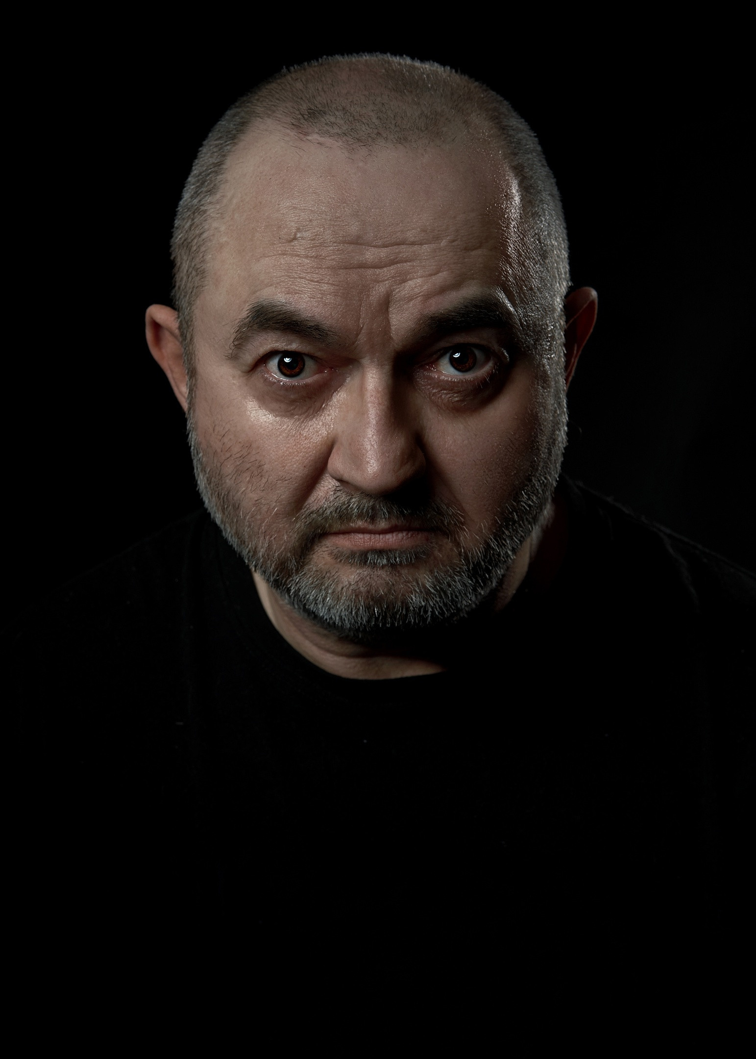 Контакты. Фотограф в Тольятти Вячеслав Цуркан