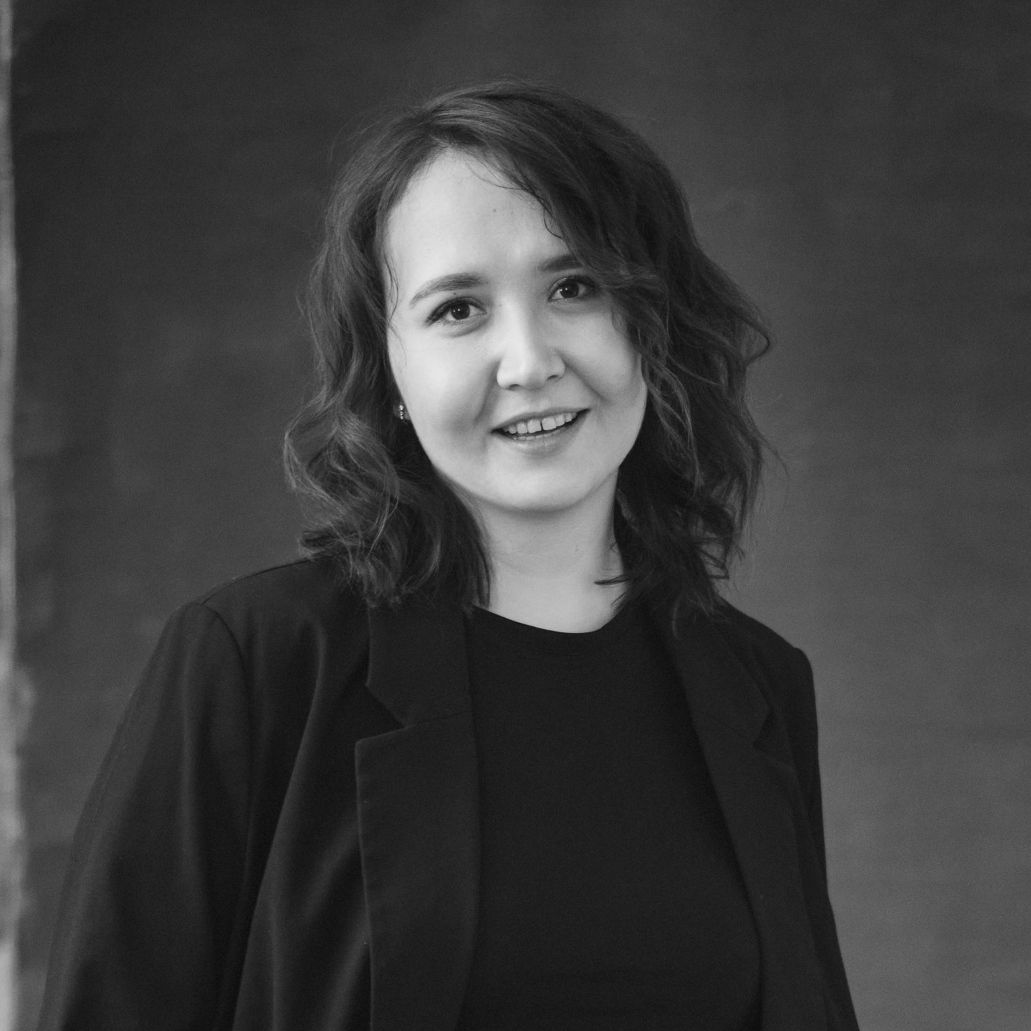 Контакты. Портретный и семейный фотограф в Перми Мила Ульянова