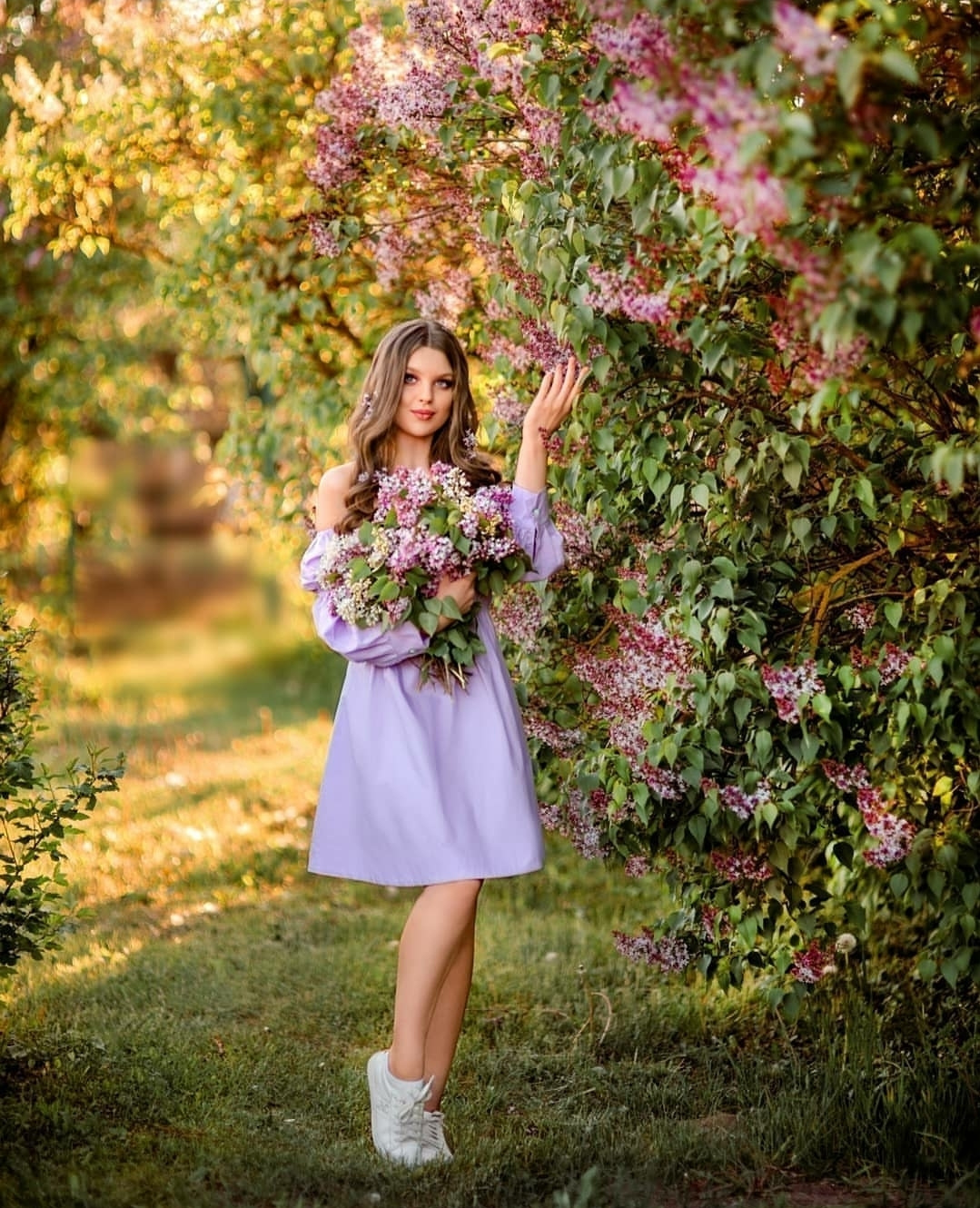 РЕКОМЕНДАЦИИ ПО ВЫБОРУ ЖЕНСКОГО ОБРАЗА ДЛЯ ВЕСЕННЕЙ ФОТОСЕССИИ В ЦВЕТУЩИХ САДАХ