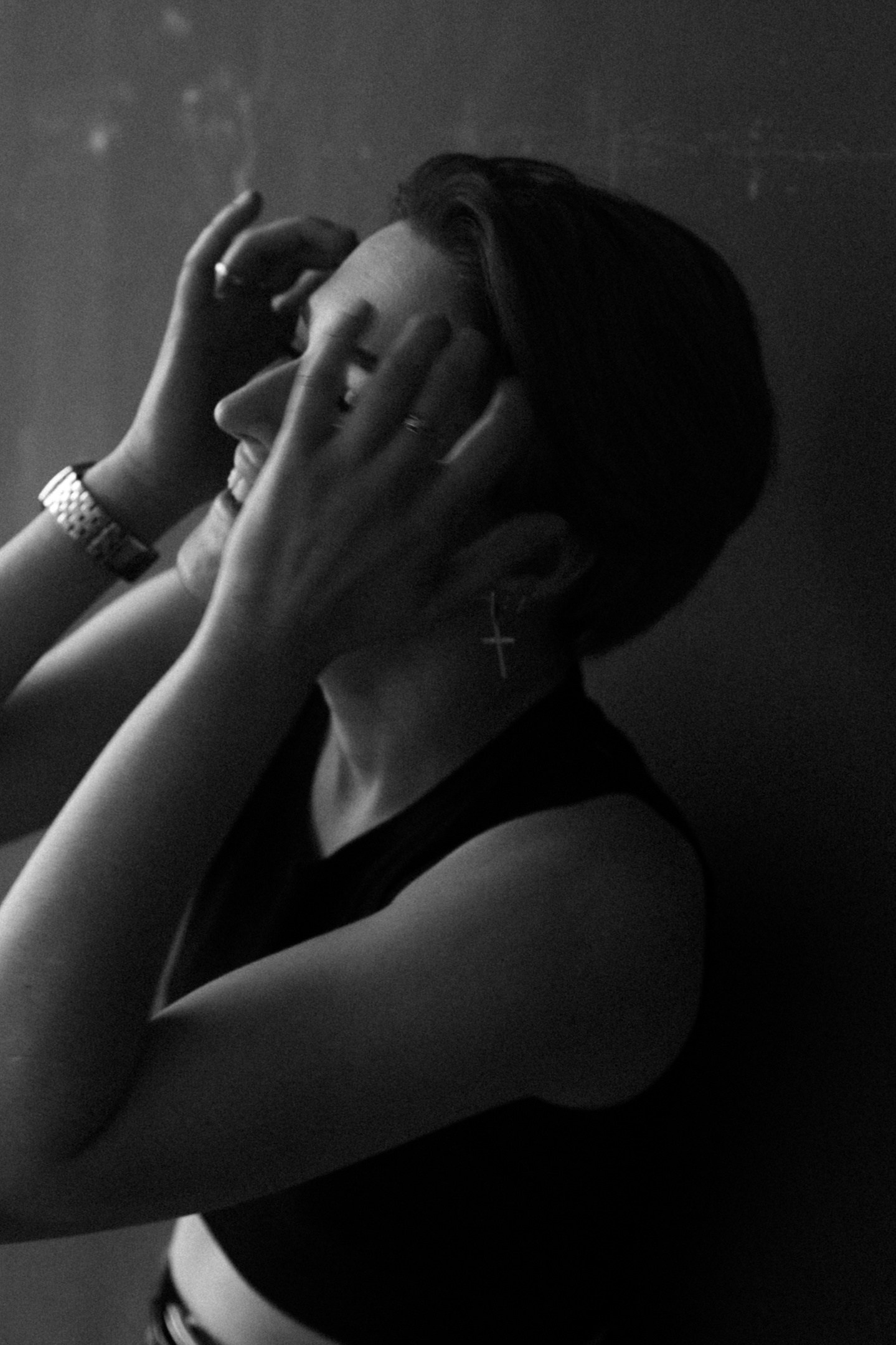 Индивидуальная фотосессия в Санкт-Петербурге: психологический портрет в фотостудии.