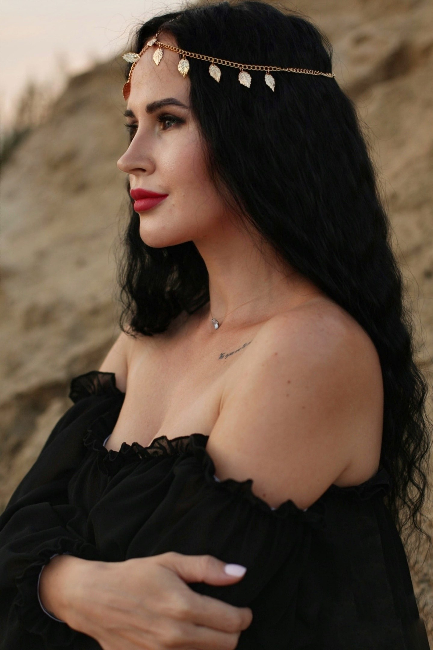 Контакты. Фотограф Юлия Ремезова