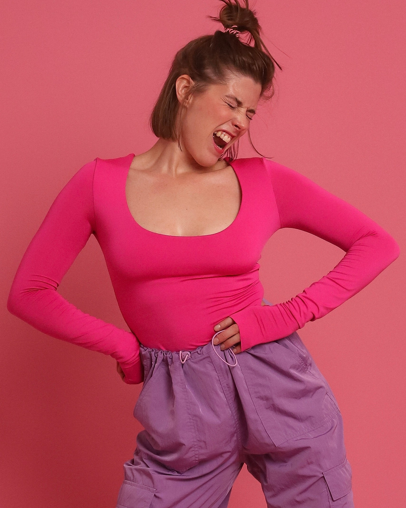 Коричневый фон. Снимочная — фотостудия без фотографа