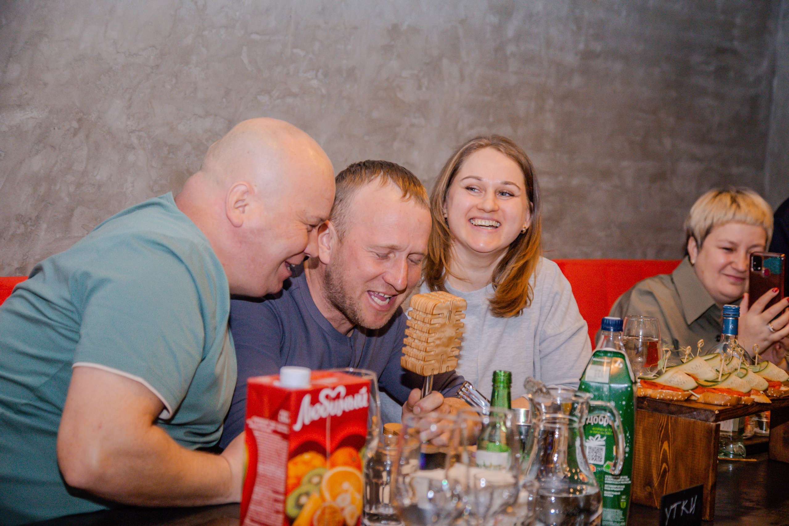 Контакты. Главная