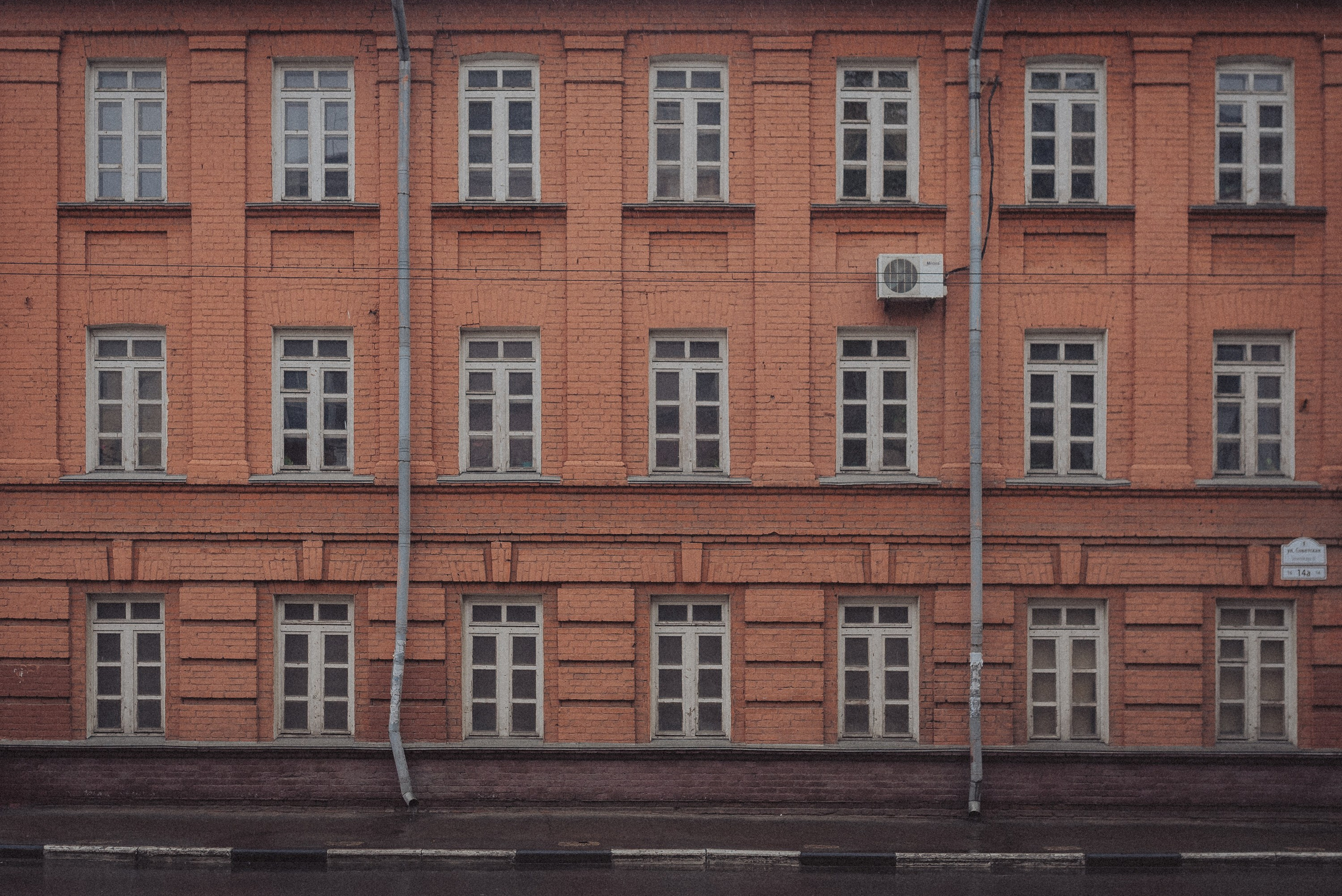 Проект «#улицыгорода». Документальный фотограф Илья Тихановский