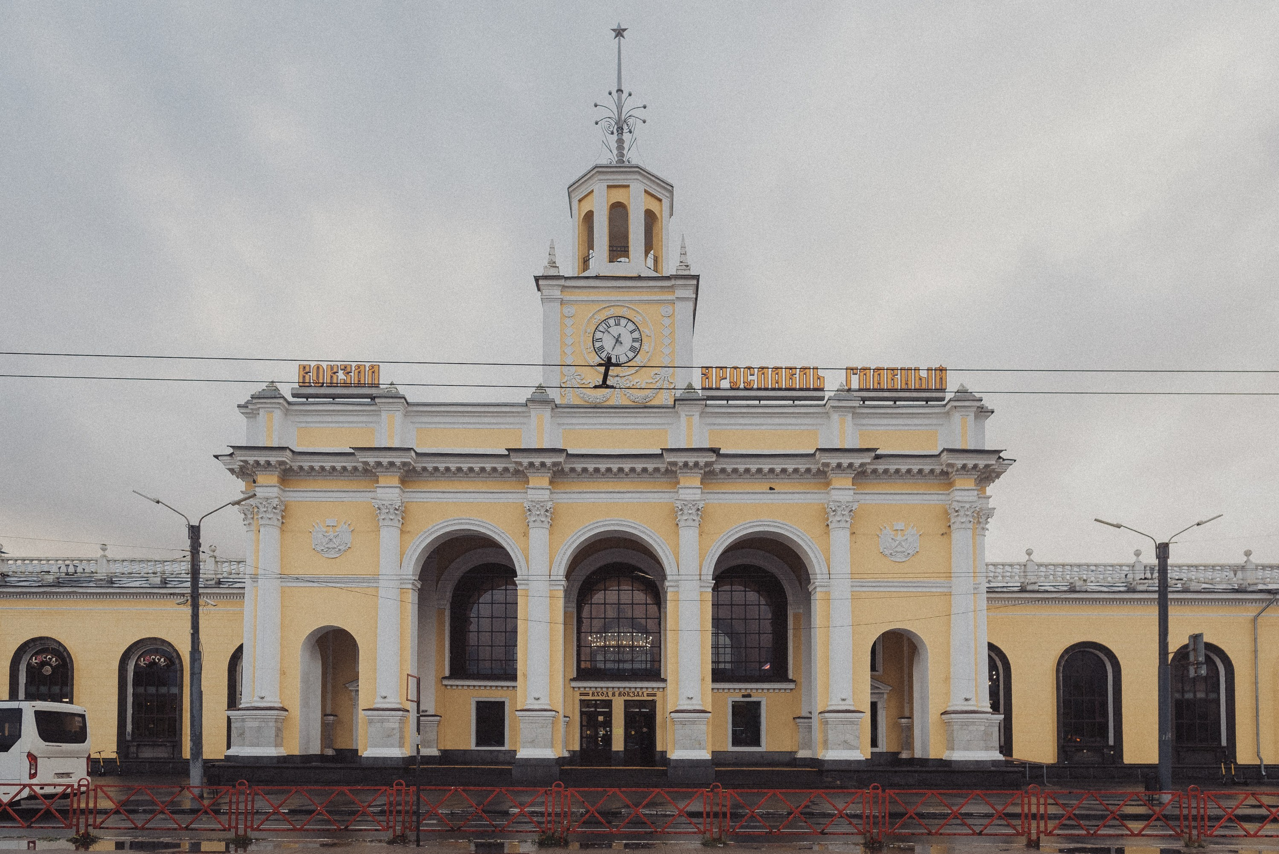 Проект «#улицыгорода». Документальный фотограф Илья Тихановский