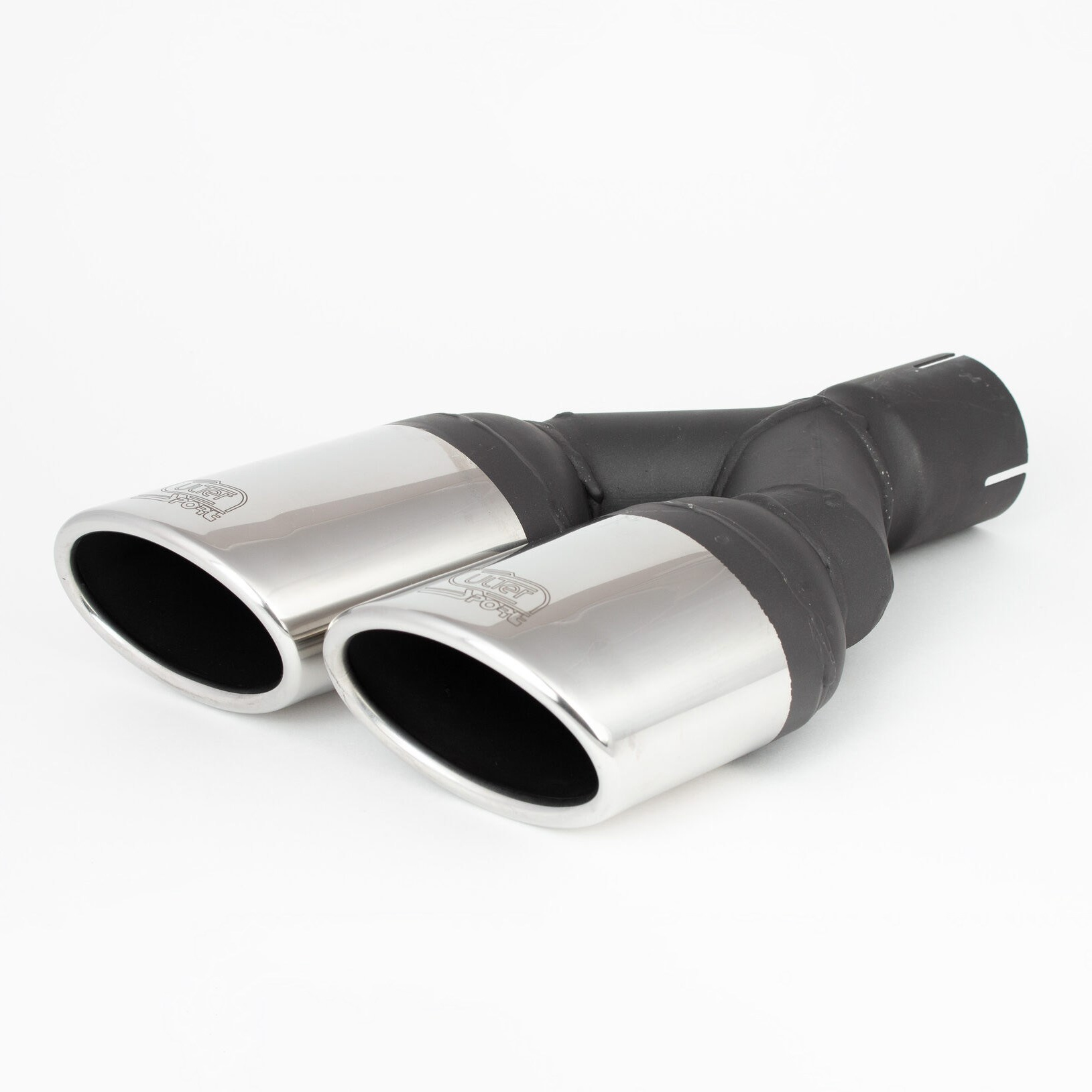 Деталь из металла на белом фоне