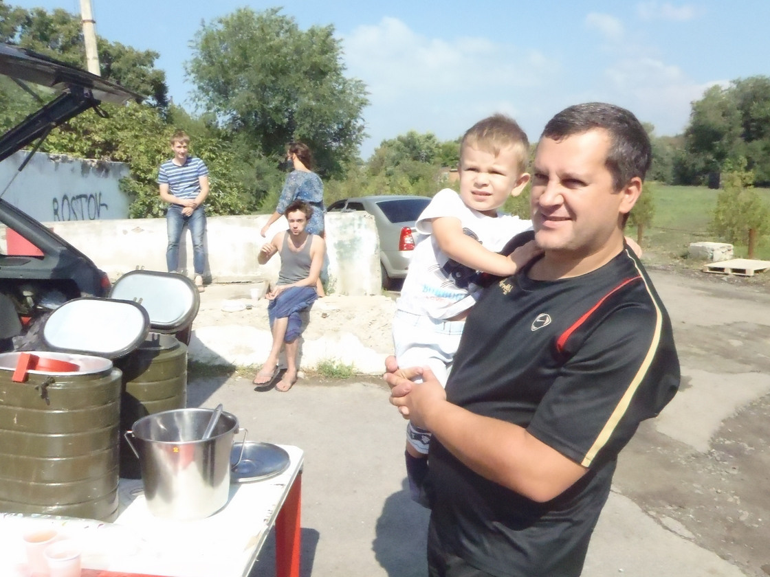 Раздача питания на Эко-фестивале 31 августа. Пища для Жизни