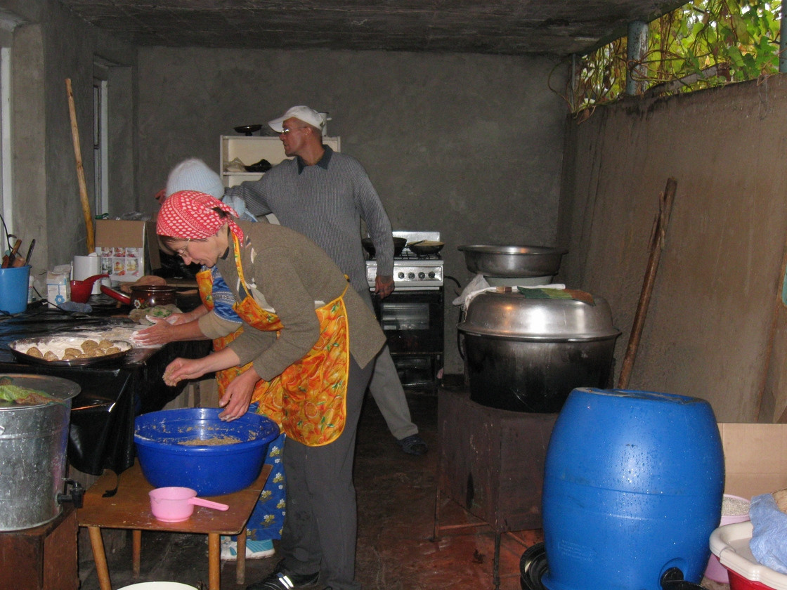 Южная Осетия, осень 2008 года. Пища для Жизни