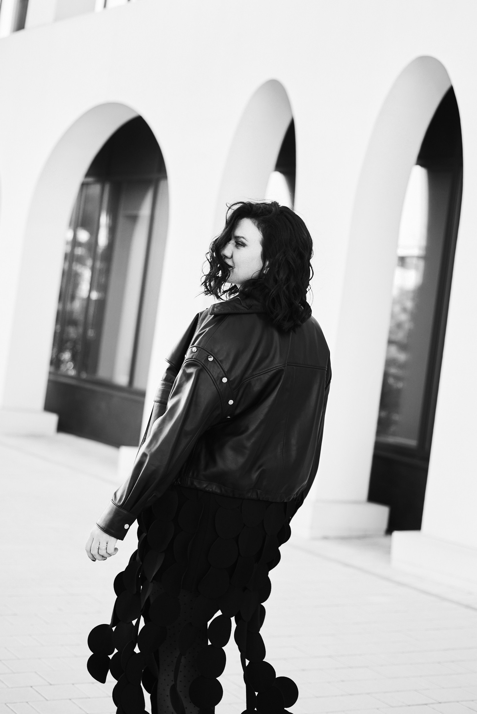 Красивые места для фотосессии в Сочи, Адлере, Красной поляне. Фотограф для женщин и мужчин, контента для бизнеса в Сочи, Адлере, Красной поляне, Розе Хутор