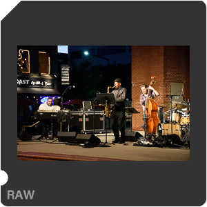 Nikon D7200 с объективом AF-S DX Nikkor 18-140mm f/3.5-5.6G ED VR. Примеры RAW файлов