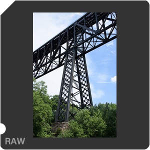 Nikon D7200 с объективом AF-S DX Nikkor 18-140mm f/3.5-5.6G ED VR. Примеры RAW файлов