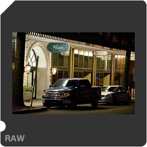 Nikon D7200 с объективом AF-S DX Nikkor 18-140mm f/3.5-5.6G ED VR. Примеры RAW файлов