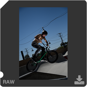 Камера Nikon D500 с объективом AF-S DX Nikkor 16-80mm f/2.8-4E ED VR. Примеры RAW файлов