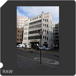 Камера Nikon D3400 с объективом AF-P DX Nikkor 18-55mm f/3.5-5.6G. Примеры RAW файлов