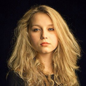 Участники клуба любителей фотографии