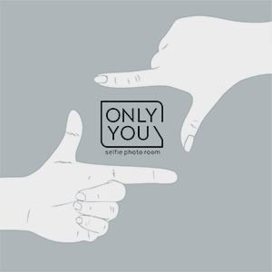 Электронный. Студия автопортрета в Кирове. Студия с зеркалом без фотографа