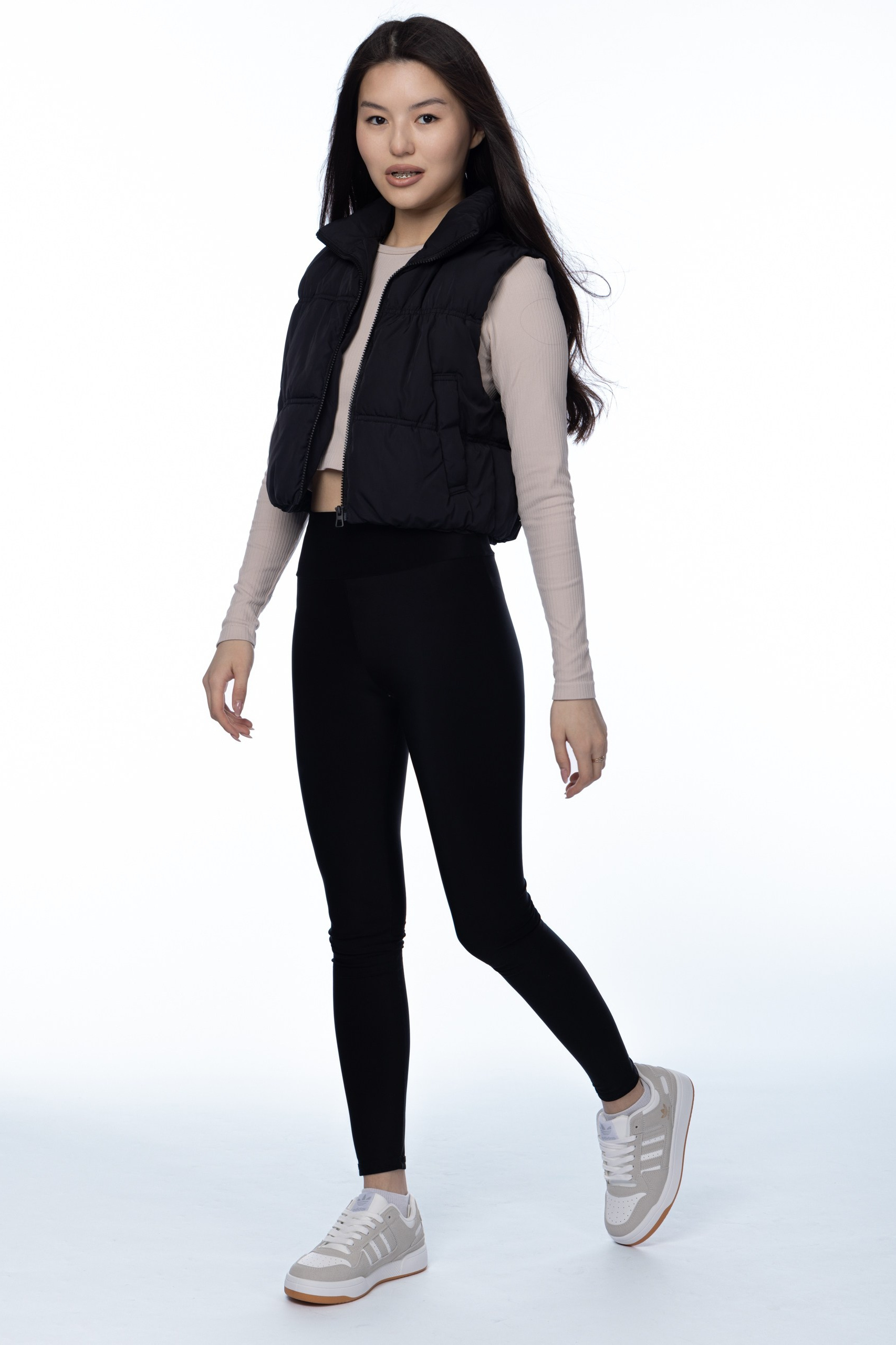 KATTYRIN PHOTO Фотограф Екатерина Смирнова г. Екатеринбург. Снимаю в своей студии REFERENCE и других • Женский/Мужской портрет • Контент • Деловая фотосессия и другое. Провожу фотопроекты с учениками, мастер классы, а так же каталожные съемки для маркетплейсов и брендов. Обучение фотографов. Профессиональная съемка под ключ для вашего бизнеса. Корпоративные съемки. Фотограф в Екатеринбурге. Фотосессии в Екатеринбурге. Фотостудии. Фотограф. Лучший фотограф. Хорошие отзывы. Стильная фотосессия. МОдный фотограф. Современный фотограф. Трендовый фотограф. Актуальный фотограф.