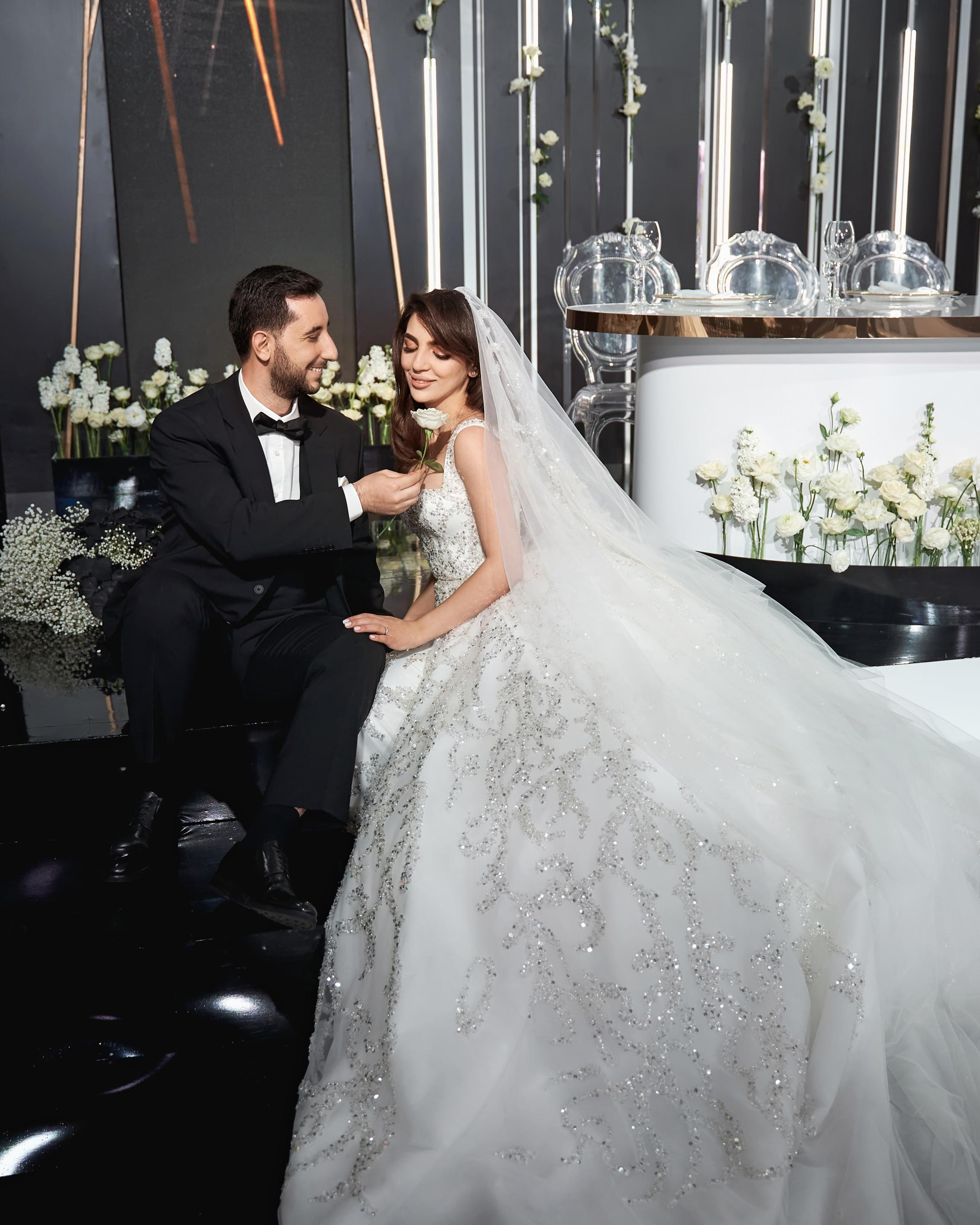 Стоимость свадебной фотосъёмки TWINS STUDIO. ТВИНС СТУДИО — лучшие свадебные фотографы и видеографы в Краснодаре