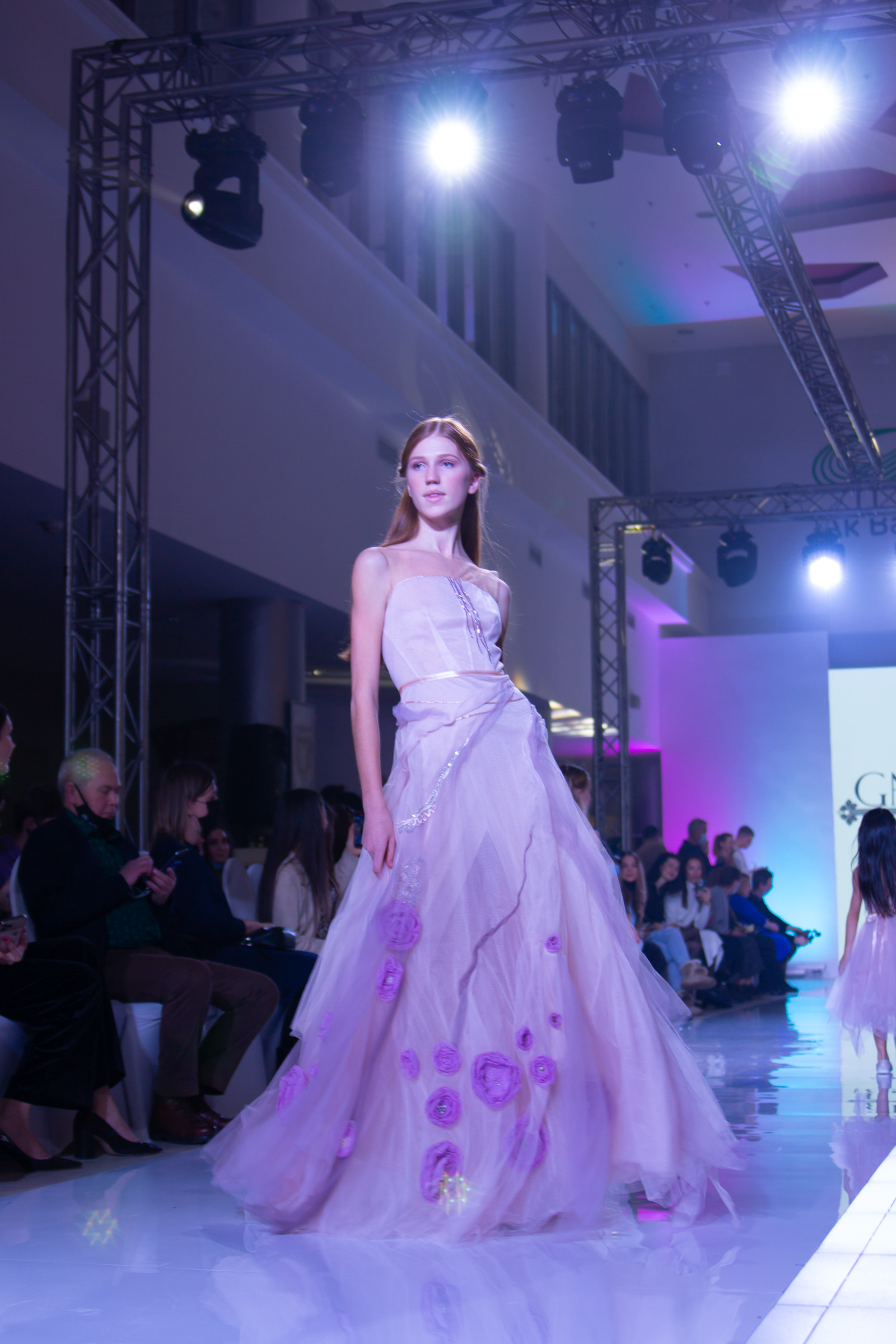 Обо мне. Ручные нарядные платья от дизайнера Галины Галвэл. Galina Galvel