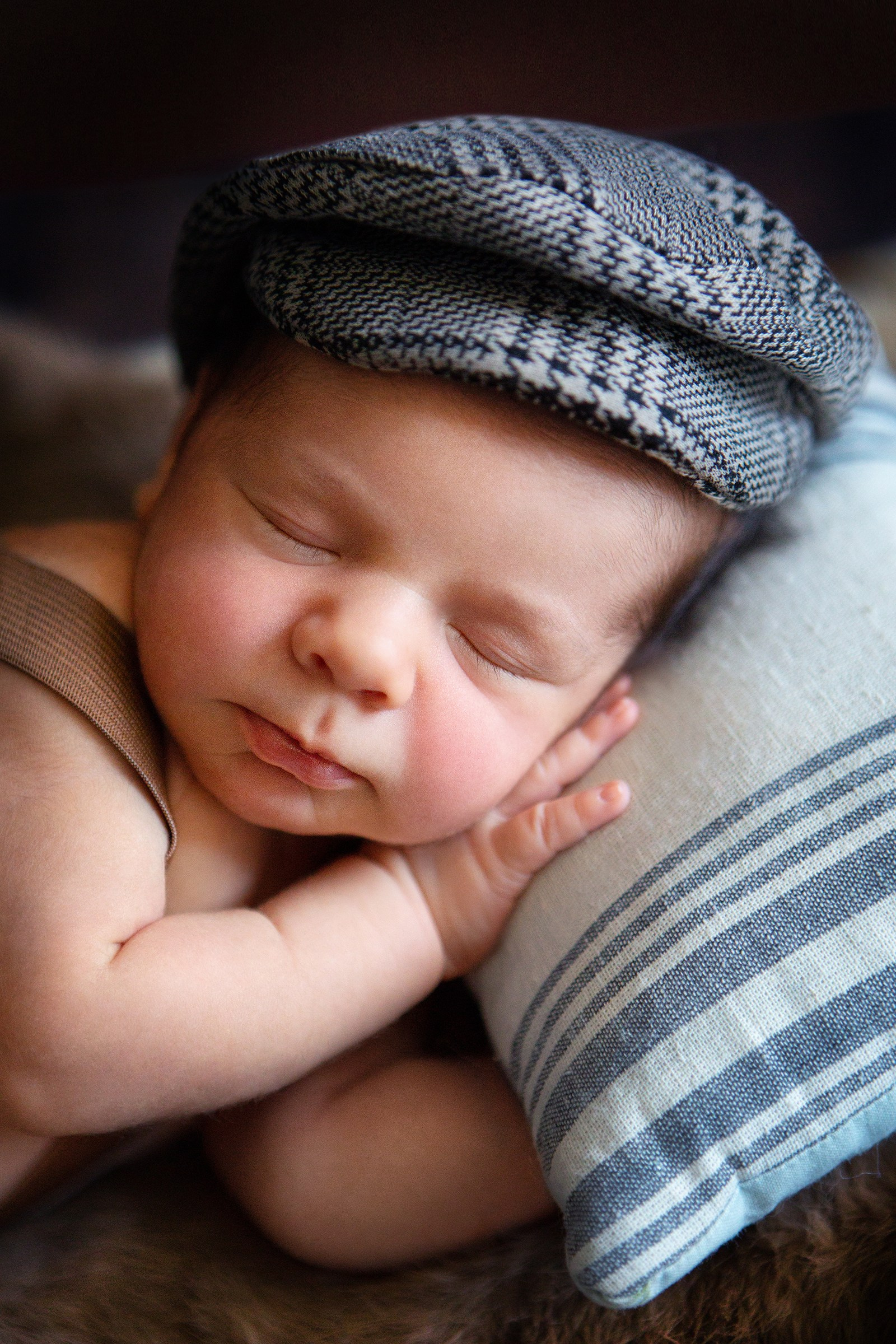 О newborn. Детский и ньюборн фотограф в Санкт-Петербурге Марина Айдинян