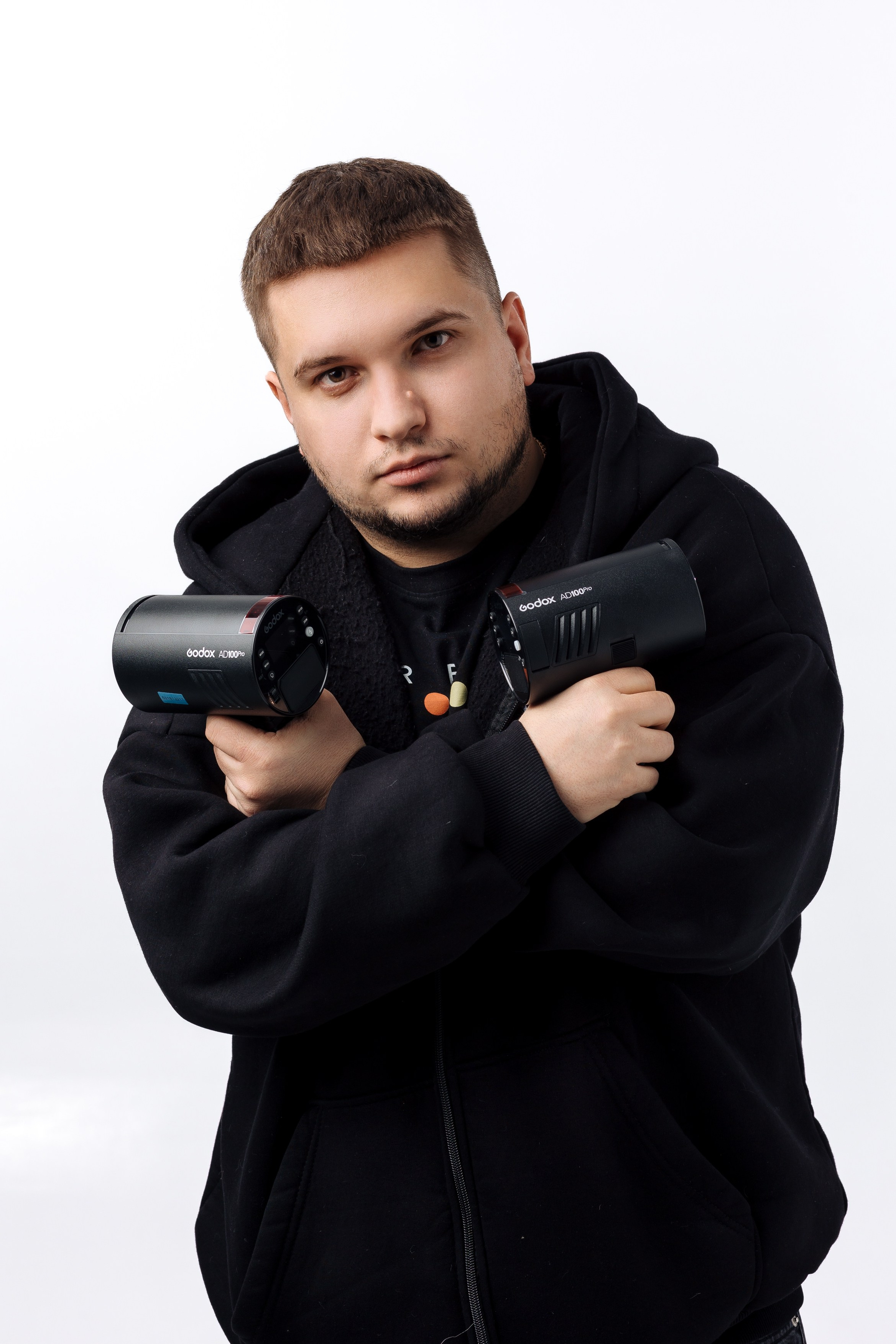 Контакты. Фотограф в Екатеринбурге Семен Китаев