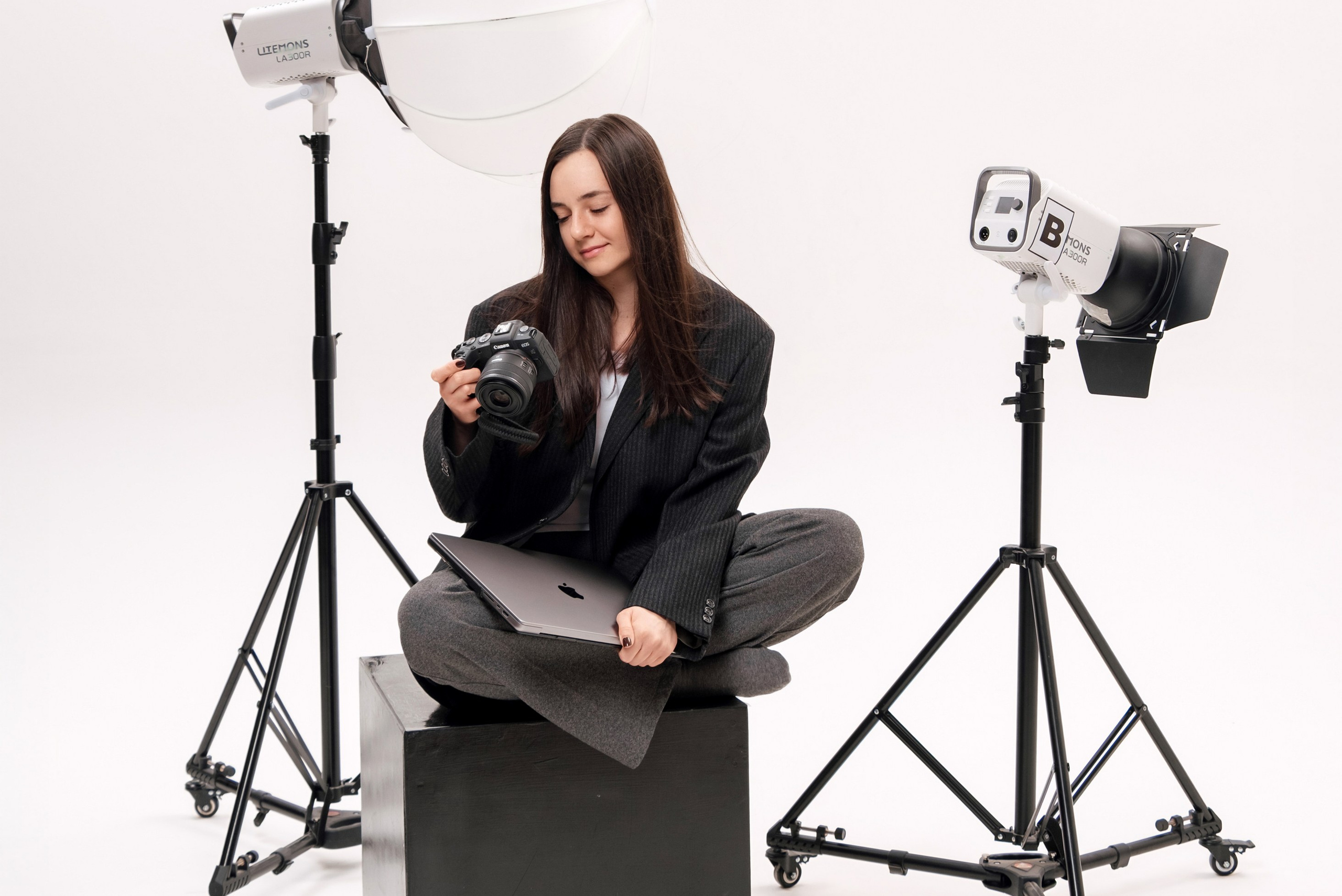 ВИДЕО. Фотограф в Самаре Женя Шулепова