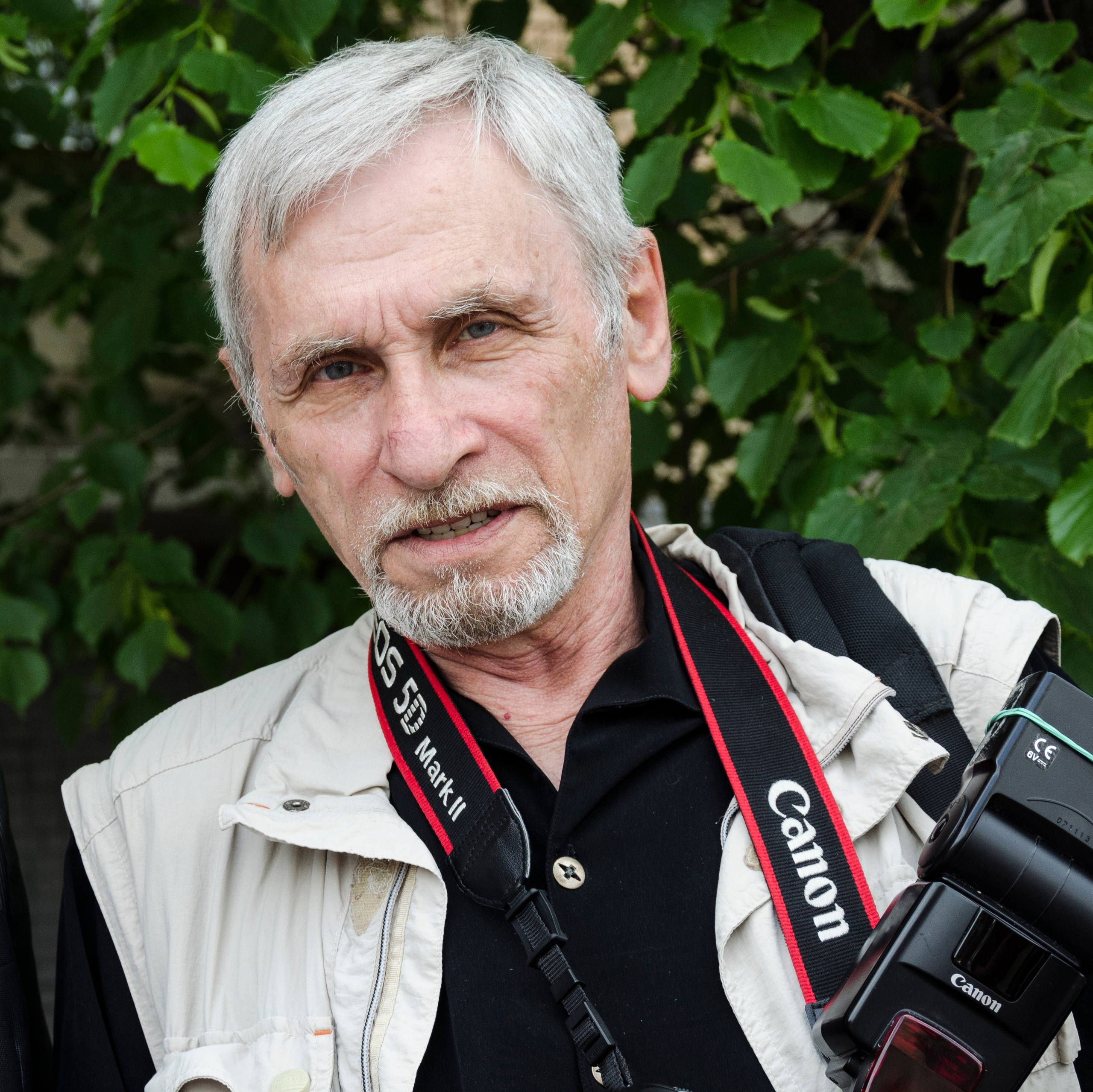 Контакты. Студийный фотограф, предметный фотограф в Самаре Коротков Михаил