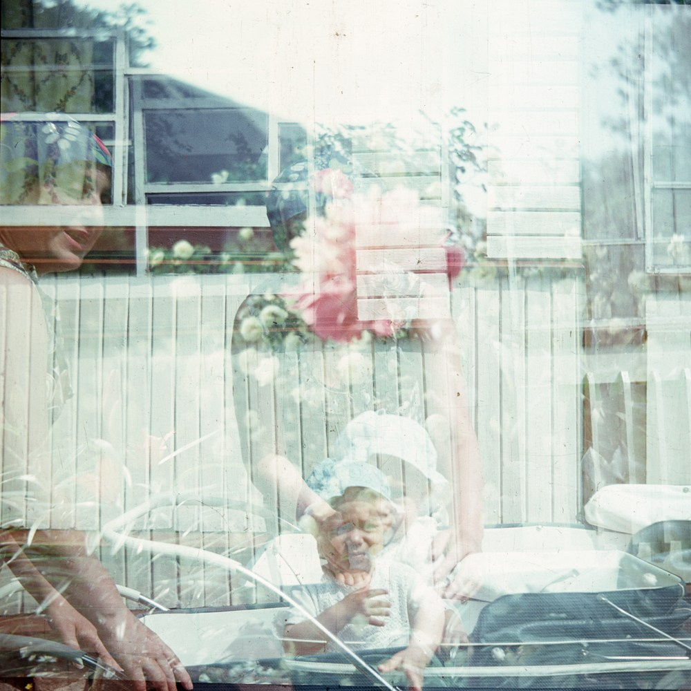 Семейный сад. Ася Бобрицкая — мультидисциплинарый художник