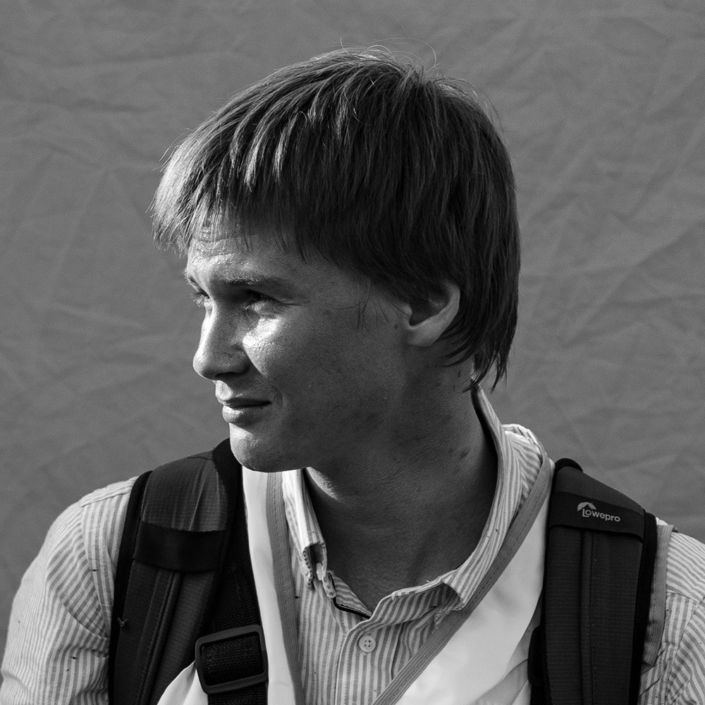 Contacts. Photographer Danil Aykin