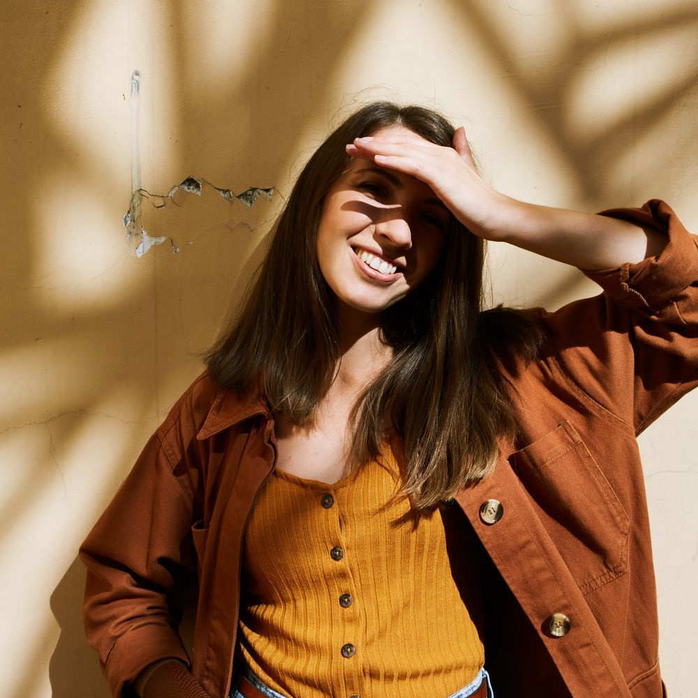 Contact. Commercial product and food photographer, retoucher Belgrade, Serbia