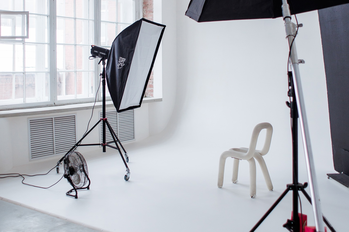 Локации и фотостудии в Санкт-Петербурге для женской фотосессии