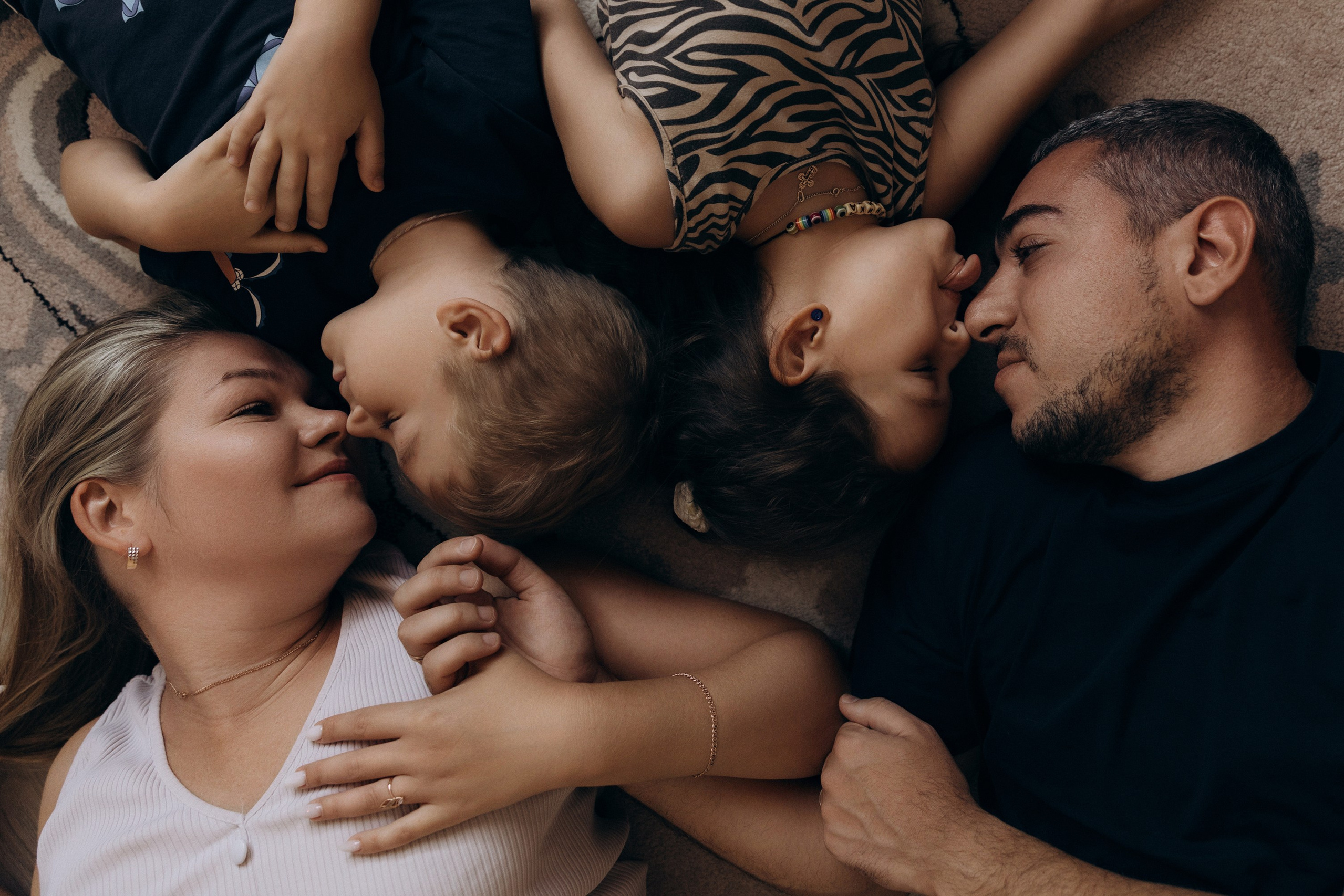 Съёмки. Фотограф и дизайнер фотокниг из ваших фото в Москве