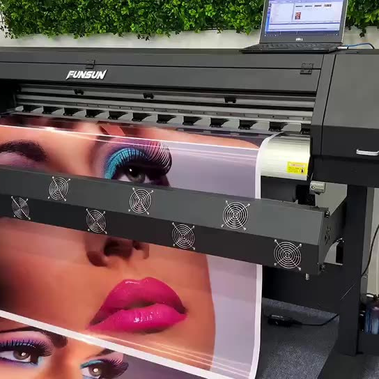 Наружная реклама, полиграфия и дизайн в Симферополе и Крыму | Бесплатный расчет + срочное производство. Наружная реклама в Симферополе и Крыму — изготовление вывесок, баннеров, объемных букв