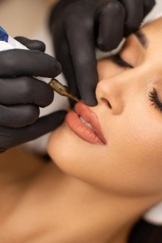 Студия перманентного макияжа NAZ — это красота, которая с вами на долго.Перманентный макияж в Новосибирске, курс, повышение. Мастер Наз