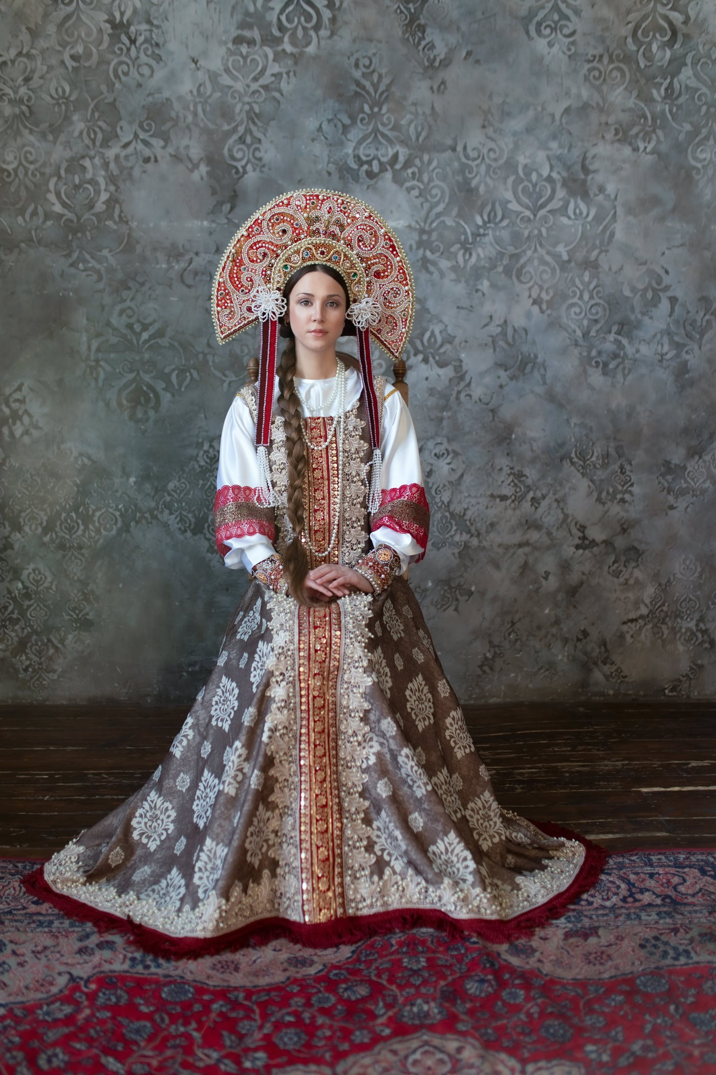 Дизайнер костюмов и украшений, фотограф