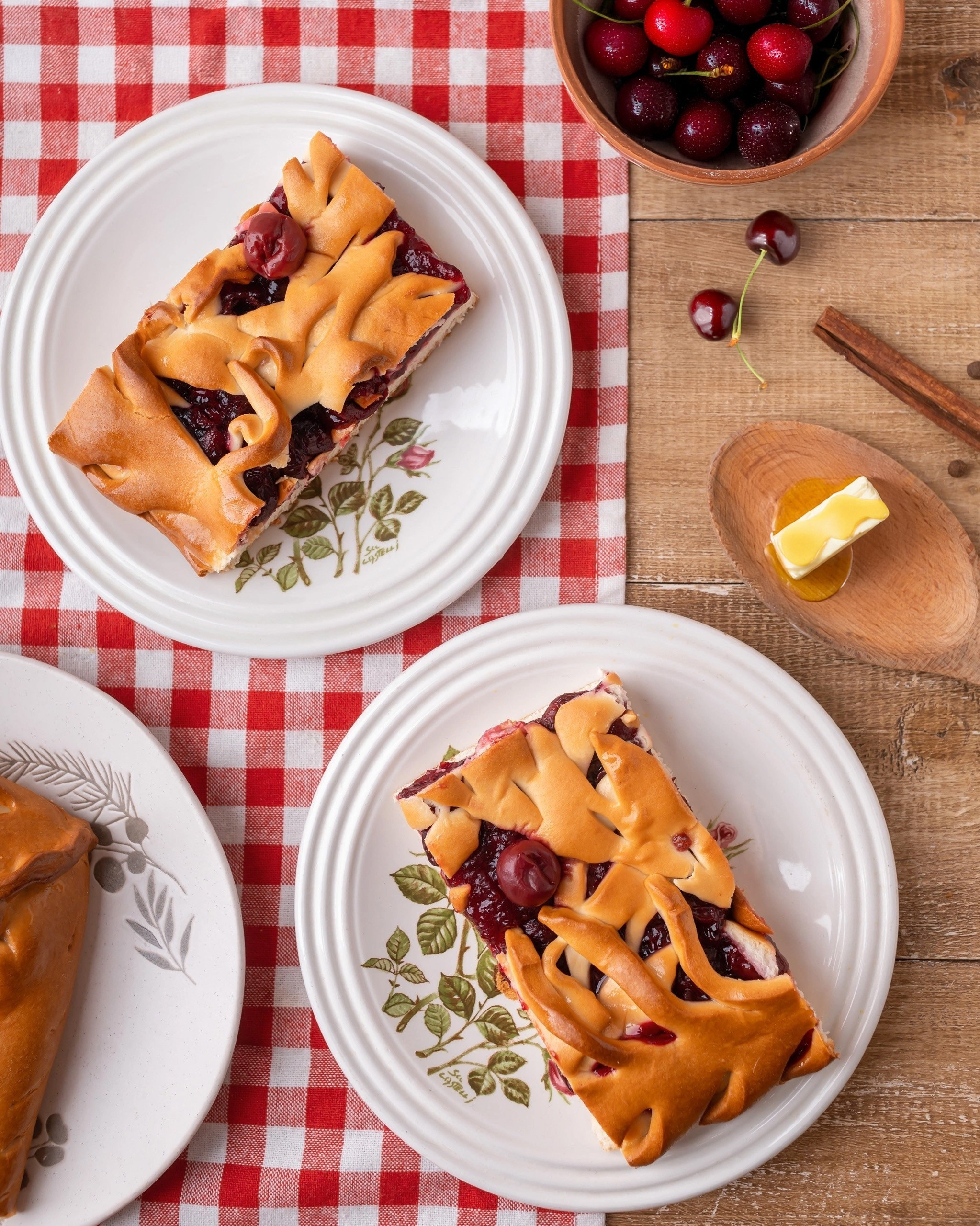 Бронь выездной съемки. Предметный & фудфотограф Рязань