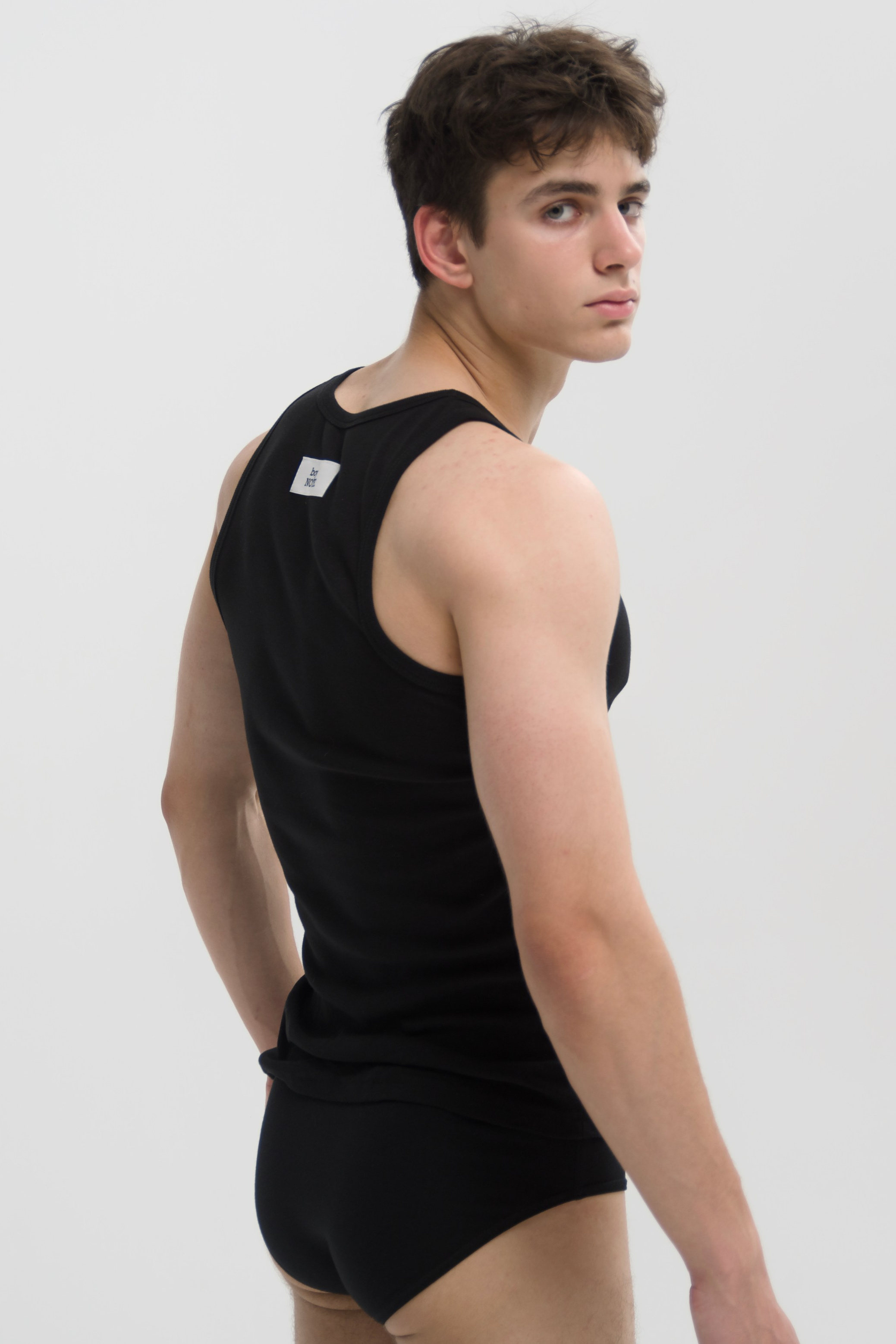 Boy NOTE. Дизайнерская мужская одежда, которую может носить Ваша девушка