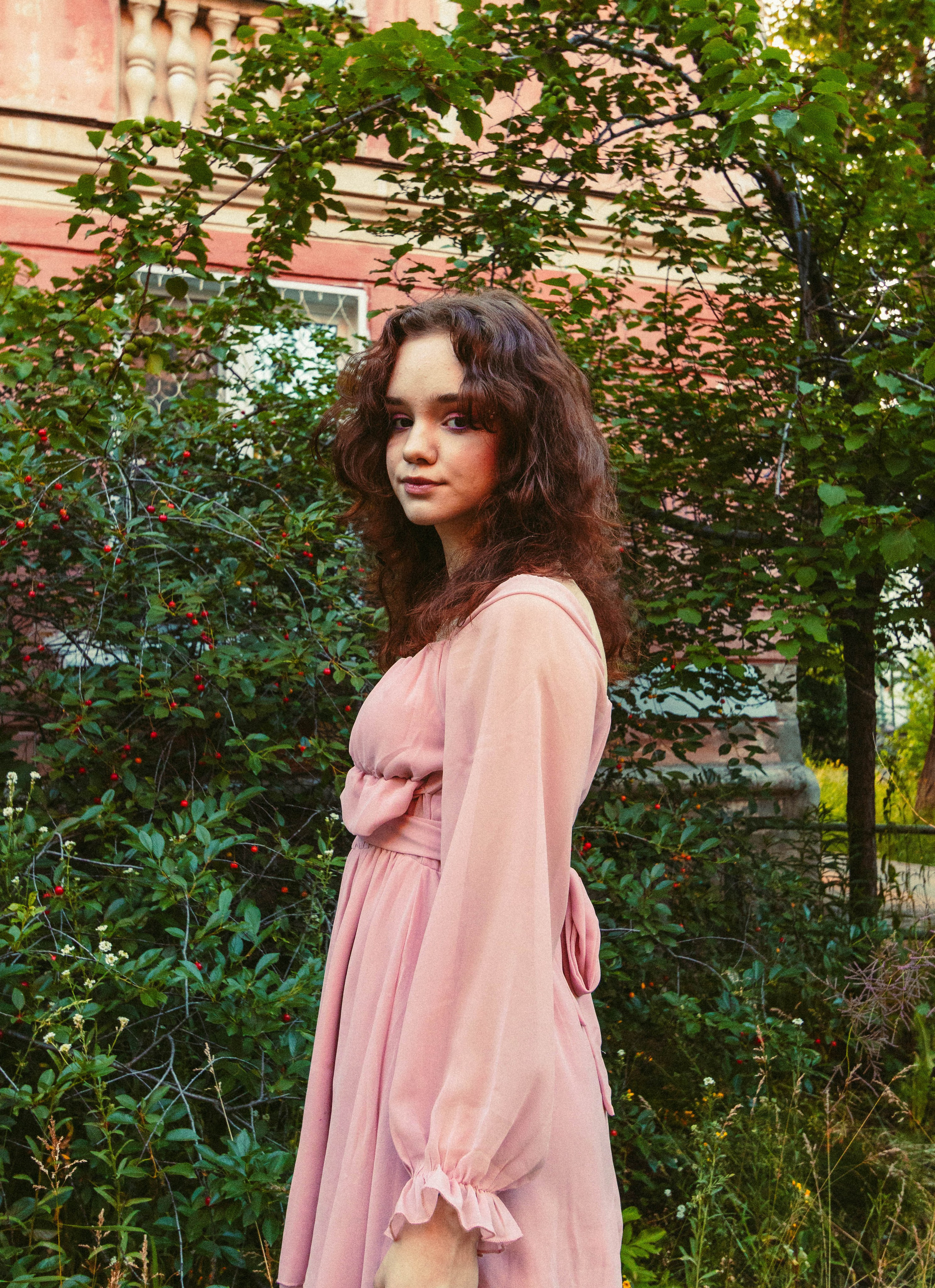 Ты всё о Мане, да о Нимейере. А мир вокруг тебя — о разрухе и панельках. Репортажный и портретный фотограф в Тольятти